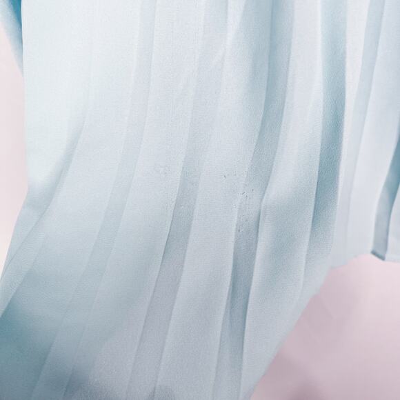 Banana Republic Womens M Blue Pleated Back High Low Hem Sleeveless Blouse Top - Picture 9 of 9